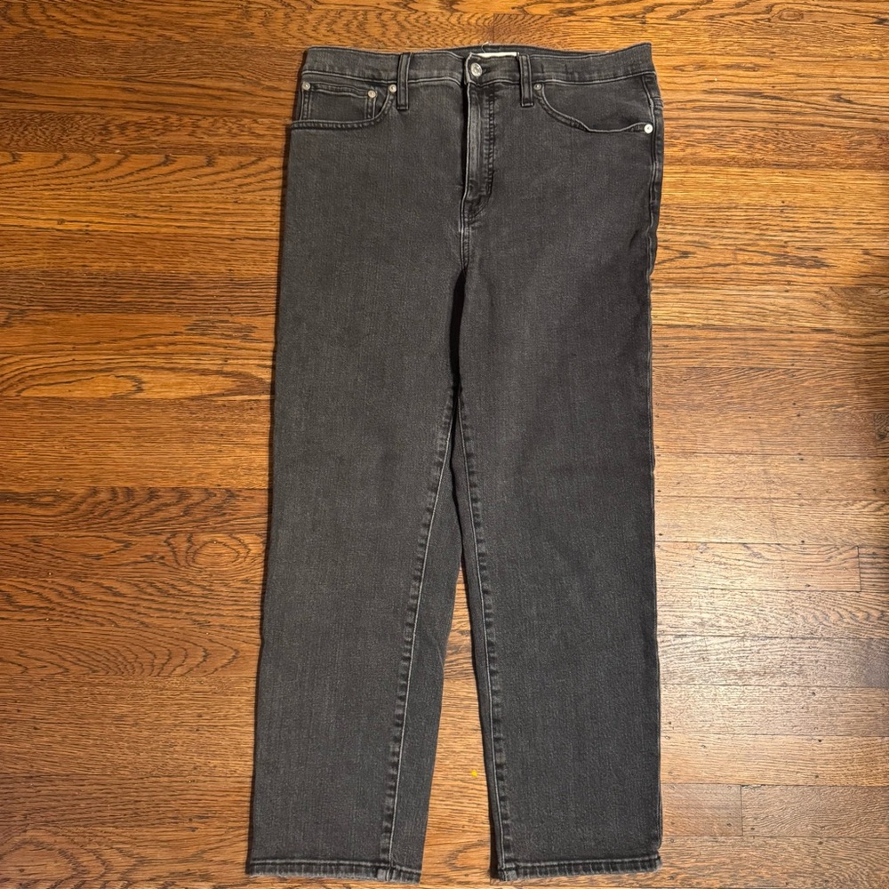Madewell Charcoal Washed Black Classic Straight Jean 31 EUC